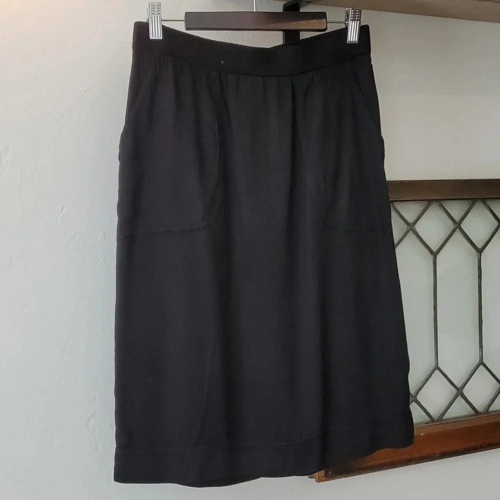 Black ||MICHAEL STARS|| skirt, size small, black, pockets, knee length